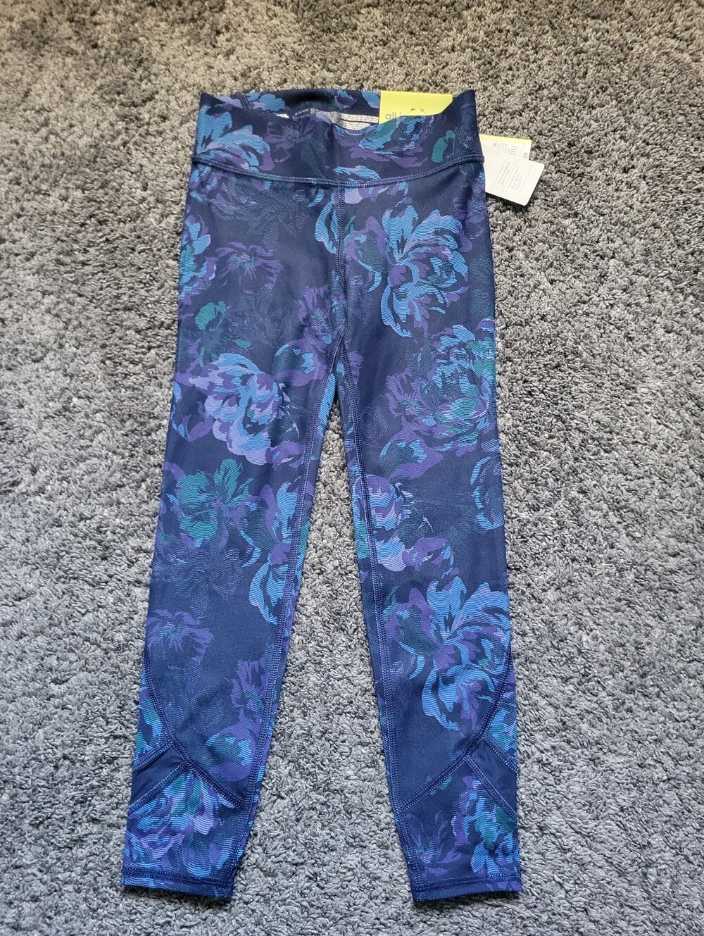 NEW Girls' Floral Navy, Blue & Purple Active Leggings Size 6/6X *NWT*